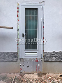 Противопожарные двери со стеклом от производителя в Орехово зуево  купить